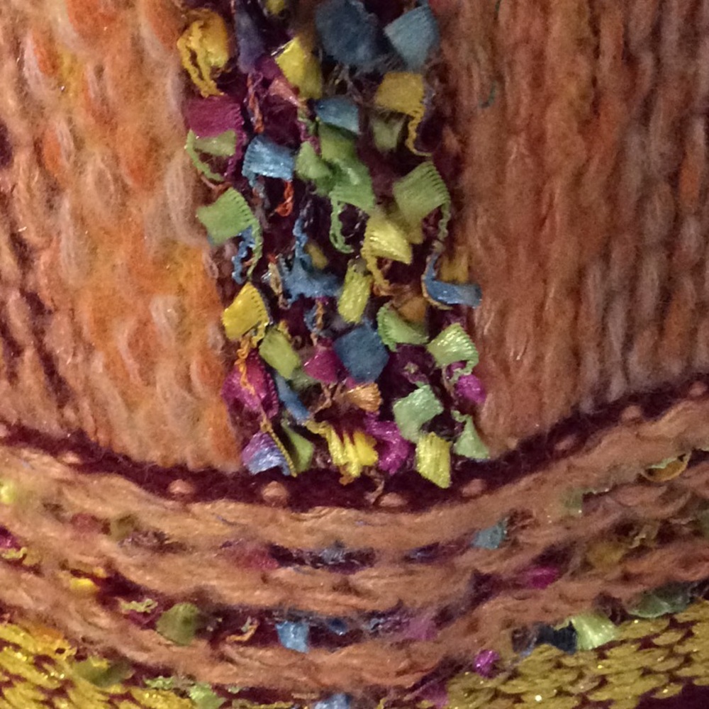 Colorful sweater jacket unique details - Picture 6 of 6